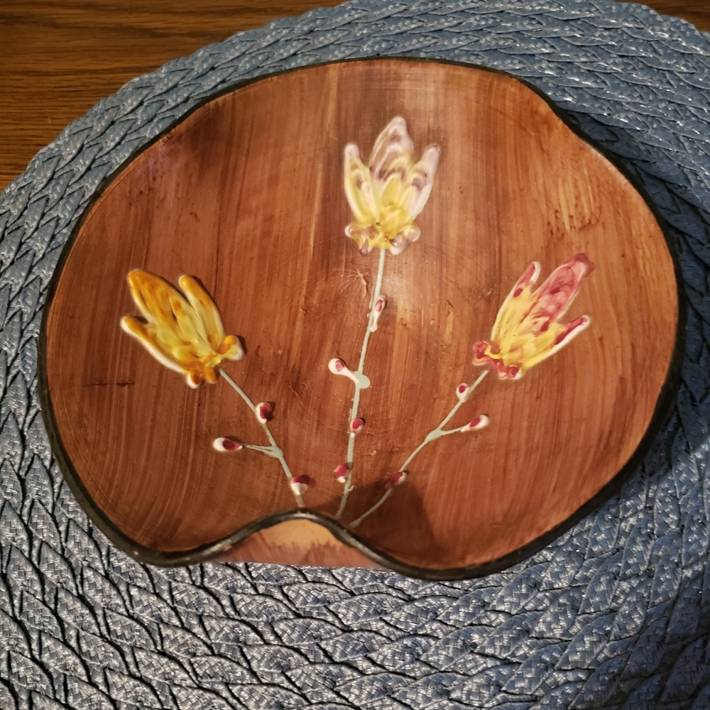 Vintage Elbee Italy Embossed Bowl